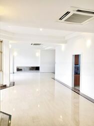 Leonie Condotel (D9), Condominium #613910371